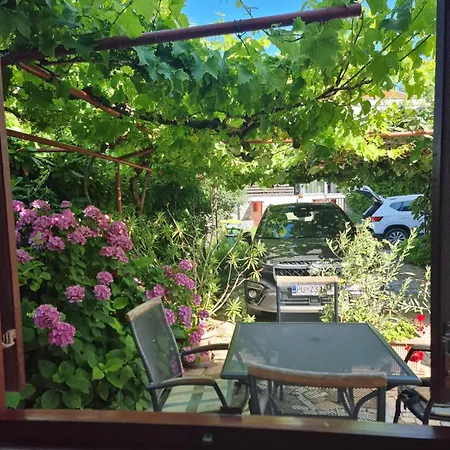 Foska Apartment