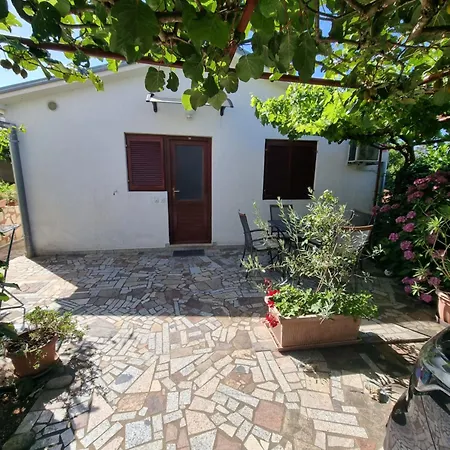 Foska Apartment