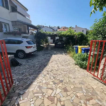 Apartment Foska *